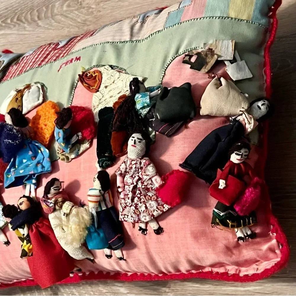 Vintage Peruvian Arpillera Feria 3D Folk Art Handmade Tapestry Pillow Crochet